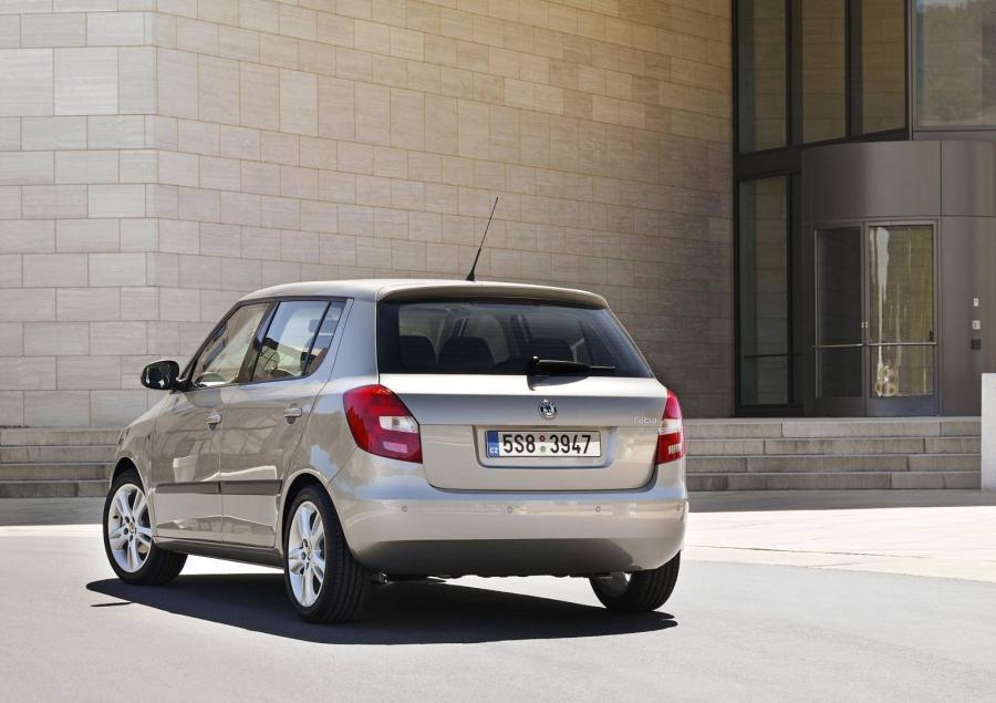  Skoda Fabia 2007 года  (фото 4 из 18)